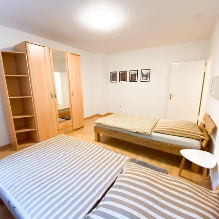 1-5 Pers. 0,9 Km Zum Zentrum Remscheid, Schoen Wohnen, 105 Qm Apartmán Remscheid