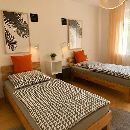 1-5 Pers. 0,9 Km Zum Zentrum Remscheid, Schoen Wohnen, 105 Qm Apartmán Remscheid
